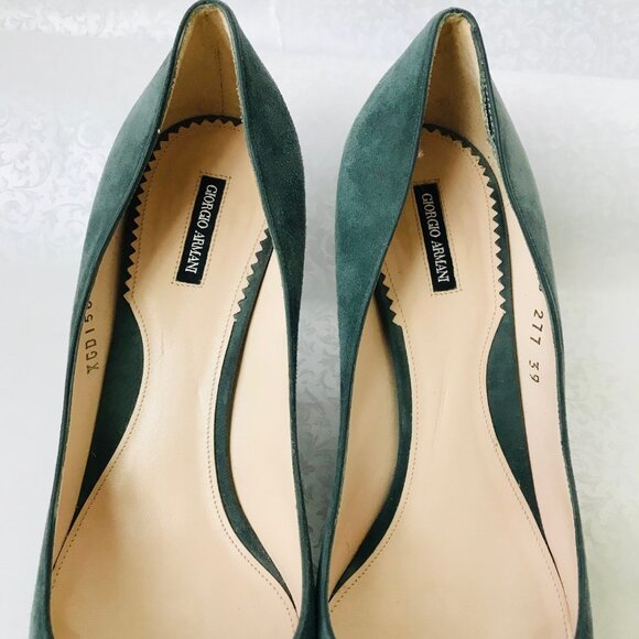Giorgio Armani Pointed Toe Green Suede Heels Size EU 39 Made in Italy Pre-Owned - Picture 10 of 16